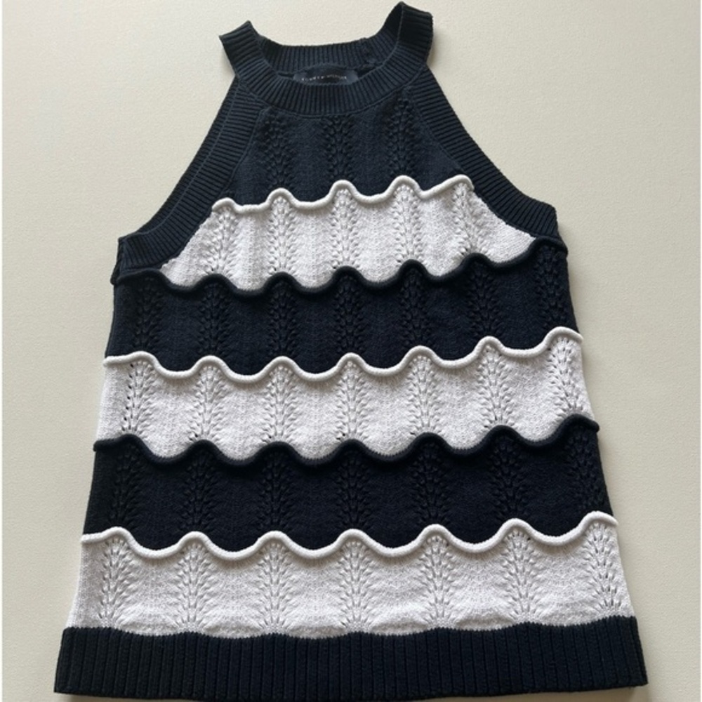 EUC Tommy Hilfiger Knit Black & White Tank Top Women's Size M (T)